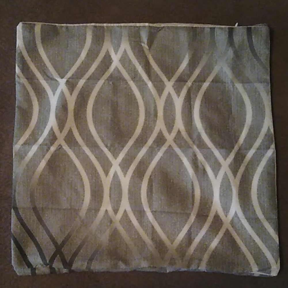 ☑️2 for💲15 18x18 Pillow Covers
